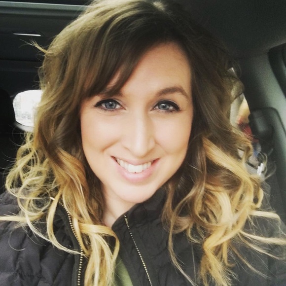 Meet your Posher, Shannon - Picture 1 of 1